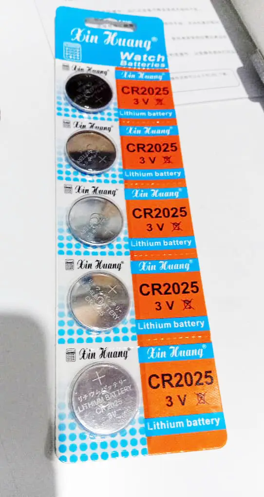 Xin Huang CR2025 3V Lithium Coin Cell Battery